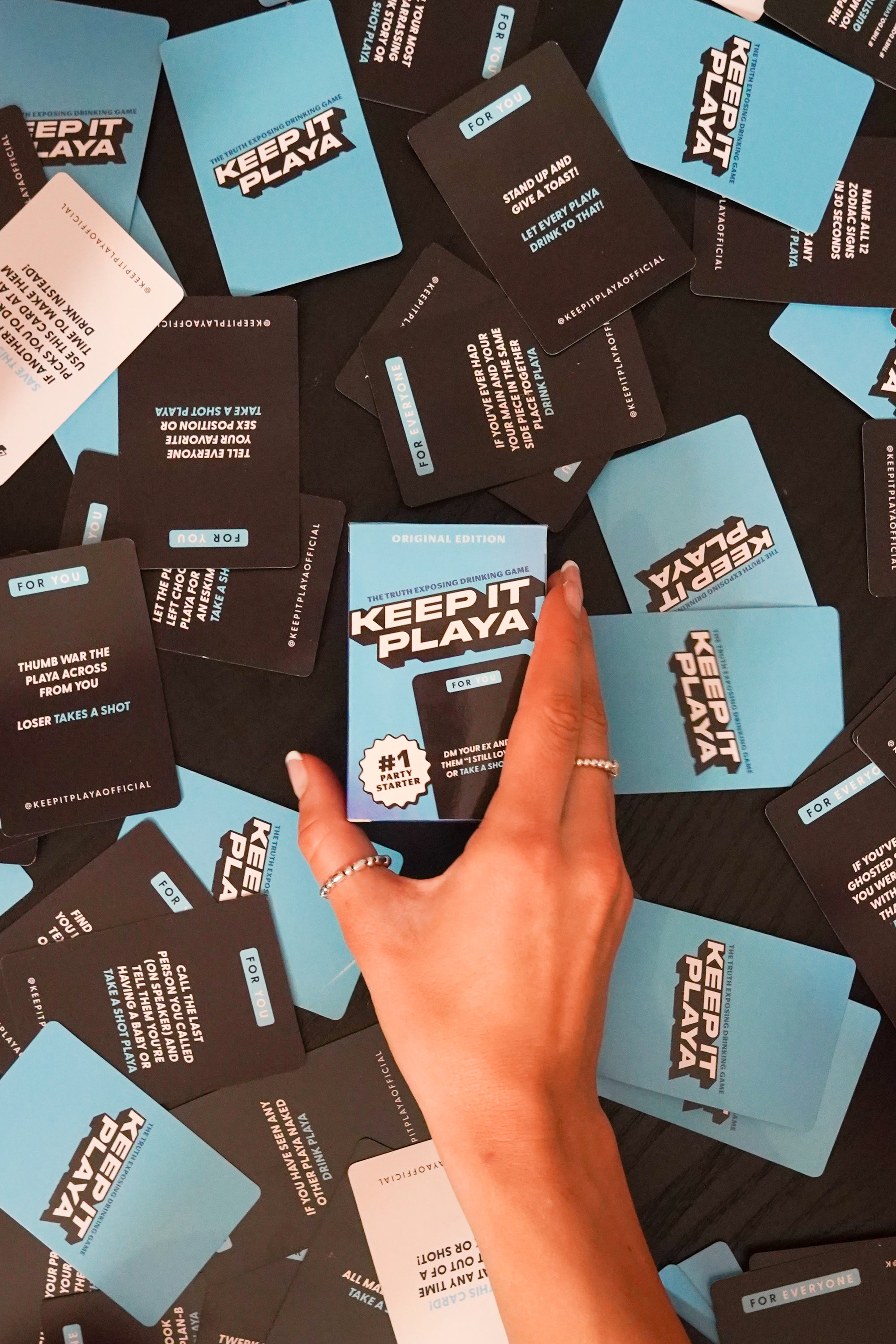 "Drink, Play, Laugh: Your Guide to the Perfect Game Night"